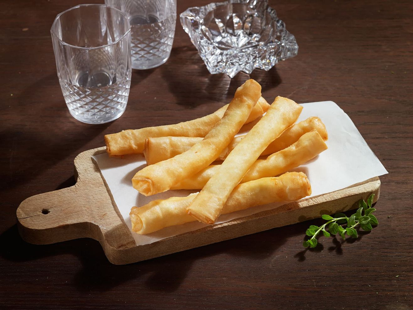 Stuffed filo rolls — ala Pita